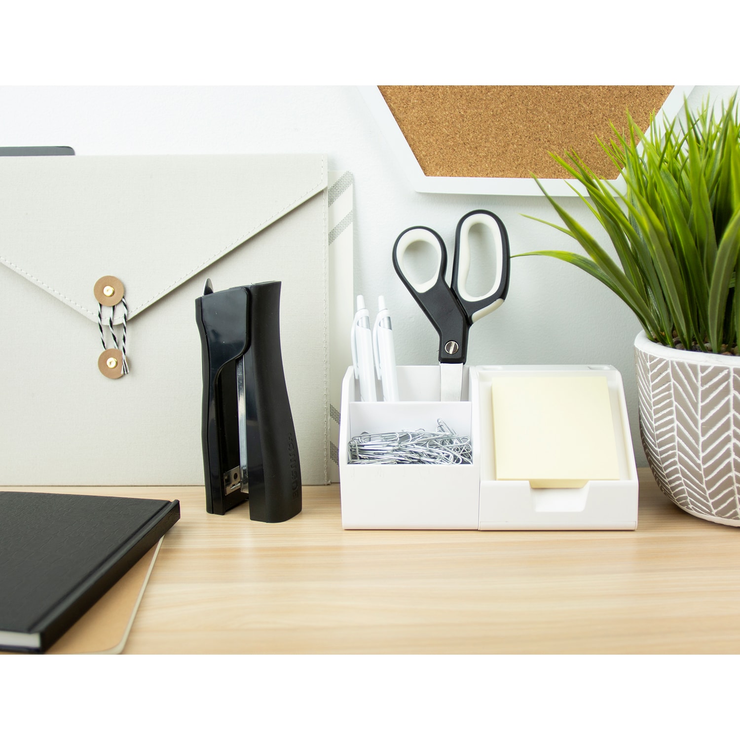 Bostitch Dynamo StandUp Stapler with Integrated Staple Remover and