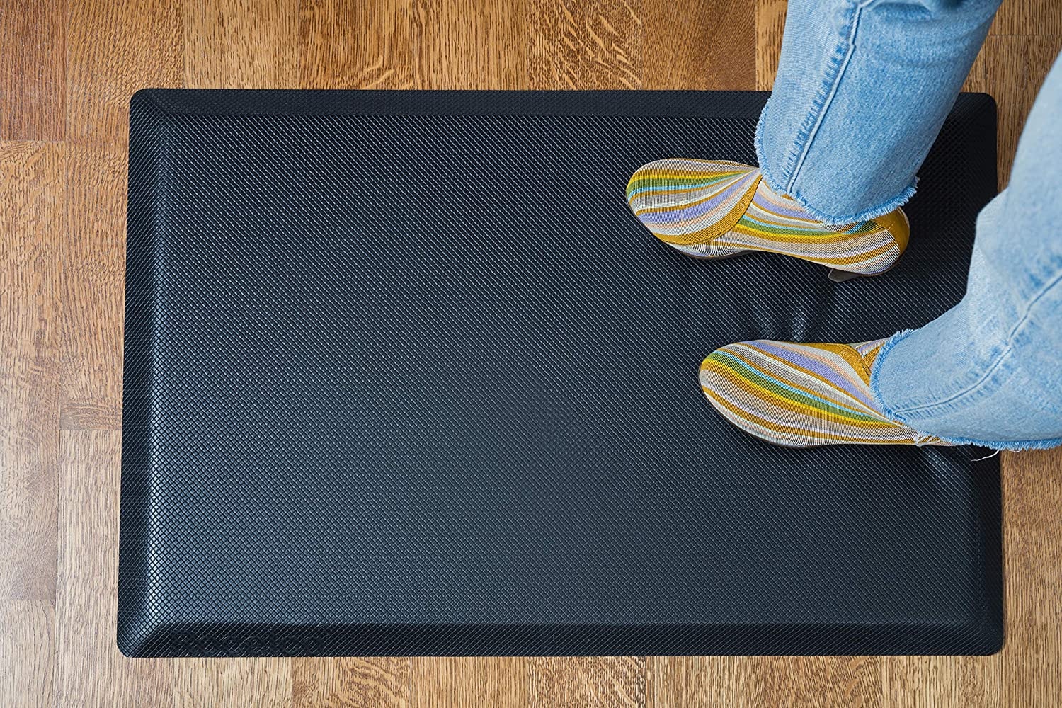 Rocelco CommercialGrade Medium AntiFatigue Mat, Black, 30" x 20