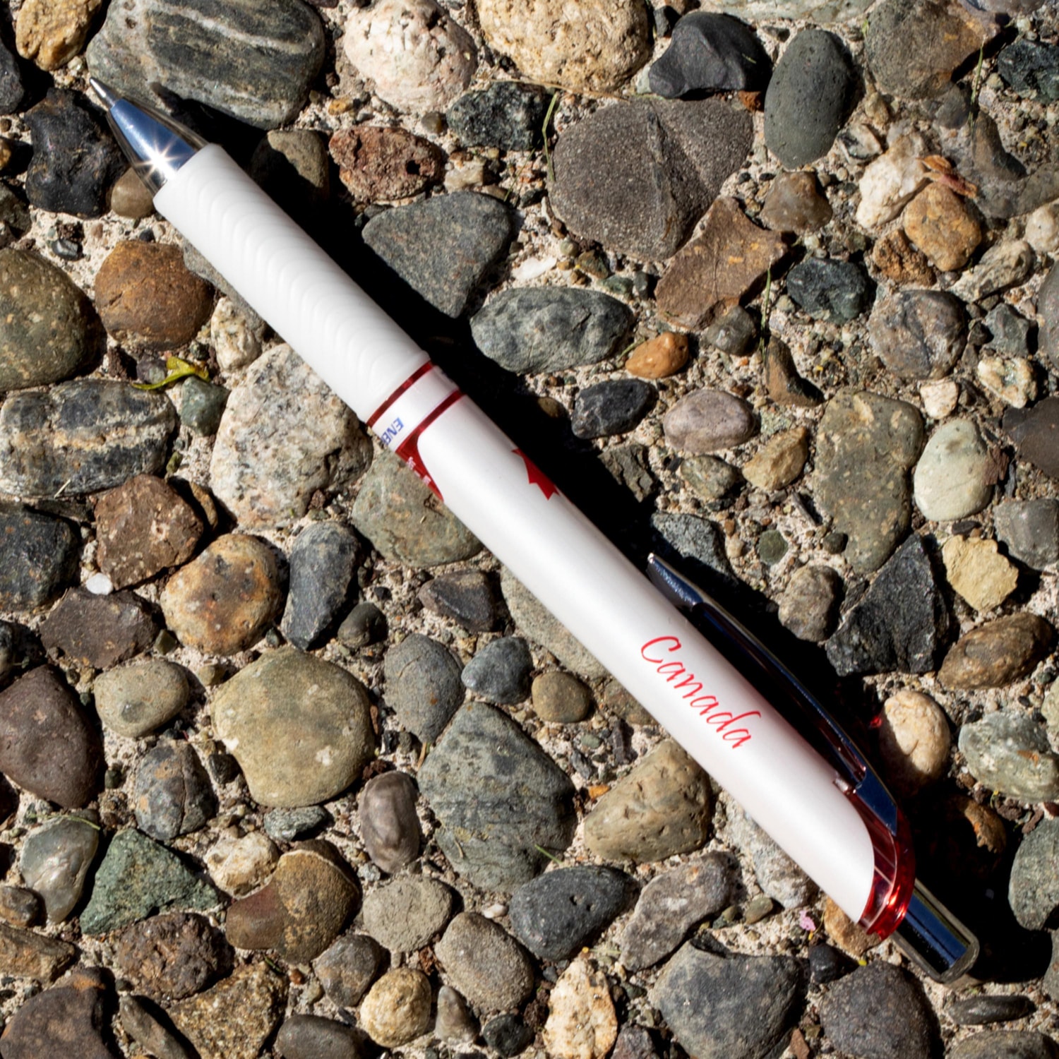 Pentel EnerGel Canadian Barrel Design 3 Retractable Liquid Gel