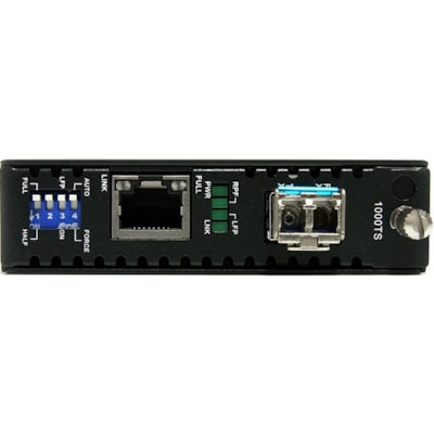 StarTech.com Fiber Media Converter Gigabit 1000Mbps MM Fibre LC 550m - Convert and extend a Gigabit Ethernet connection up to 550 m / 1804 ft over Multimode LC fiber - fiber converter - ethernet media converter - fibre converter - gigabit media converter - 1000base-sx thernet connection up to 550 m  / 1804 ft over Mult
