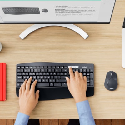 Logitech® MK850 Performance Wireless Keyboard and Mouse Combo (French Layout) - USB Wireless Bluetooth/RF Keyboard - French - USB Wireless Bluetooth/RF Mouse - Optical - 1000 dpi - Scroll Wheel - AAA, AA - Compatible with Smartphone, Desktop Computer, Notebook for Windows, Mac  