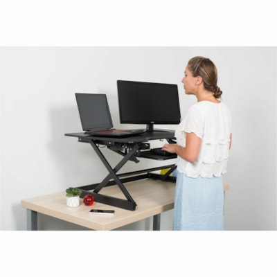 Rocelco 40"W-20"H Deluxe Adjustable Desk Riser - 40 lb (18143.69 g) Load Capacity - 20" (508 mm) Height x 40" (1016 mm) Width - Desk - Matte - Metal, Steel, Medium Density Fiberboard (MDF) - Black - For Notebook, Monitor - Adjustable, Sit-stand, Ergonomic, Retractable, Keyboard Tray, Grommet, Cord M table Desk Riser igue mat