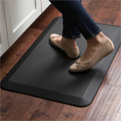 FLOOR CHOICE Anti-Fatigue Mat - 39" (990.60 mm) Length x 20" (508 mm) Width - Rectangular - PVC Leather, Polyurethane Foam - Black - 1 / Unit 39"X20" FLOOR CHOICE ANTI SLIP BEVELED EDGES  WATERPROOF