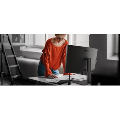 BenQ PD2705U 27" Class 4K UHD LCD Monitor - 16:9 - 27" Viewable - In-plane Switching (IPS) Technology - LED Backlight - 3840 x 2160 - 1.07 Billion Colors - FreeSync - 350 cd/m² - 5 ms - 60 Hz Refresh Rate - Speakers - HDMI - DisplayPort - USB Hub  MNTR 