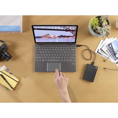 Seagate One Touch STKY1000400 1 TB Portable Hard Drive - 2.5" External - Black - Notebook, Desktop PC Device Supported - USB 3.0 - 5400rpm - 1  