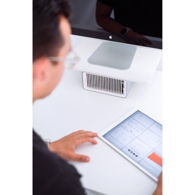 Kensington Wellness Monitor Stand With Fan - Up to 27" Screen Support - 198.42 lb (90000 g) Load Capacity - Steel DUAL-FAN WITH 2-SPEEDS SSUPPORTS MONITORS UP TO 27
