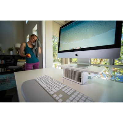 Kensington Wellness Monitor Stand With Fan - Up to 27" Screen Support - 198.42 lb (90000 g) Load Capacity - Steel DUAL-FAN WITH 2-SPEEDS SSUPPORTS MONITORS UP TO 27