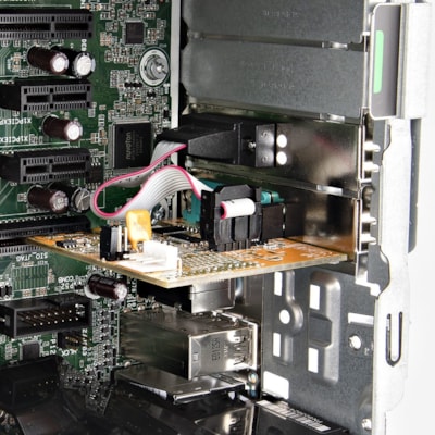 StarTech.com 2-Port PCI Express Serial Card, Dual Port PCIe to RS232 (DB9) Serial Card, 16C1050 UART, COM Retention, Windows & Linux - Connect serial RS232 (DB9) devices, using this PC Serial Card. Supports 16C1050 UART. LED lights to monitor activity on the PCI express DB9 card - The UART PCIe card  CTLR 