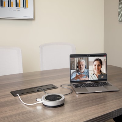 StarTech.com USB-C Speakerphone Docking Station, Mini Portable Conference Speaker/Audio Dock, VGA/4K HDMI, USB Hub, Teams/Zoom/Softphone - USB-C speakerphone mini dock; HDMI 4K 60Hz/1080p VGA video - 2x USB-A 3.2/3.1 5Gbps Hub - USB Type-C power/5Gbps data port/100W PD Pass-Through - 22in (56cm) wra  PERP 