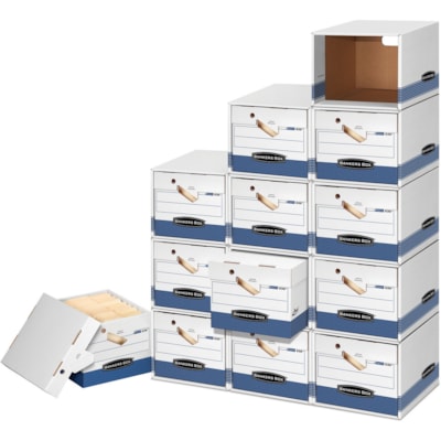 Bankers Box - Boîte d'entreposage Presto(tm) - Internal Dimensions : largeur de compartiment 12 po (304,80 mm) x profondeur de compartiment 15 po (381 mm) x hauteur de compartiment 10 po (254 mm) - External Dimensions : largeur de 12,9 po (327,15 mm) x profondeur de 16,5 po (419,10 mm) x hauteur  LETTRE/LÉGAL  ASSEMBL. RAPIDE MAT. POST. 50 %  60 % RECYC.