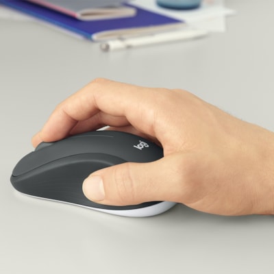Logitech MK540 Advanced Wireless Keyboard and Mouse Combo for Windows (French Layout) - USB Wireless RF Keyboard - French - USB Wireless RF Mouse - Optical - 1000 dpi - Scroll Wheel - QWERTY - Media Player, Calculator, On/Off Switch, Battery Hot Key(s) - Symmetrical - AA - Compatible with Desktop Co  