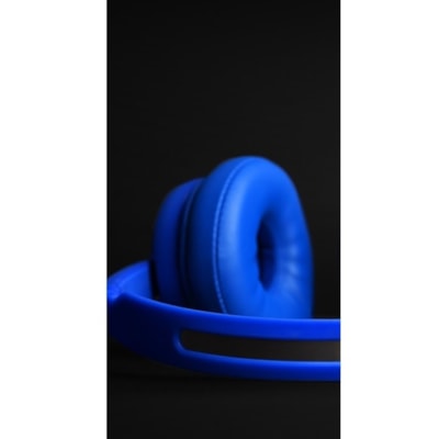 Skullcandy Cassette Wireless On-Ear Headphones - Stereo - AUX - Wired/Wireless - Bluetooth - 30 Ohm - 20 Hz to 20 kHz - Over-the-head - Binaural - Circumaural - Cobalt Blue EADPHONES 