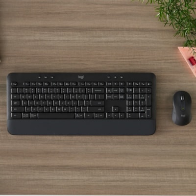 Logitech Signature MK650 Combo for Business Wireless Mouse and Keyboard Combo - USB Plunger Wireless Bluetooth/RF Keyboard - 118 Key - French - Graphite - USB Wireless Bluetooth/RF Mouse - 4000 dpi - Scroll Wheel - Graphite - AA - Compatible with PC, Mac  