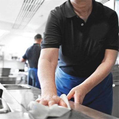 TORK Centerfeed Paper Towel White M2 - 2 Ply11.82" (300.23 mm) Length - 600 Sheets/Roll - 7.80" (198.12 mm) Roll Diameter - 2.90" (73.66 mm) Core - White - Fiber - 6 / Carton WHITE 2-PLY 7.6"X492' 500 SHEETS/ROLL