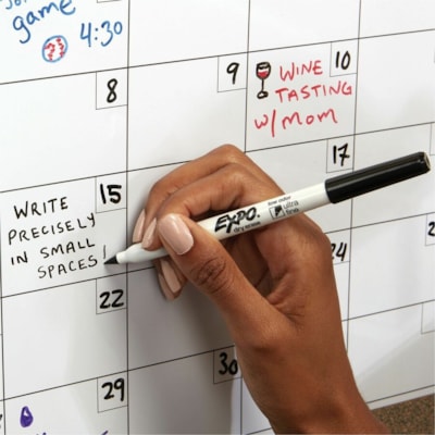 Expo Ultra Fine Tip Low Odor Dry-Erase Markers - Ultra Fine Marker Point - Assorted Ink - 8 / Pack ULTRA FINE TIP ASSORTED COLORS