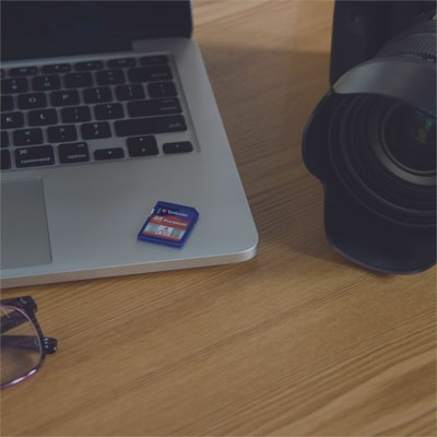 Verbatim 4GB Premium SDHC Memory Card, UHS-I U1 Class 10 - 30 MB/s Read - Lifetime Warranty  