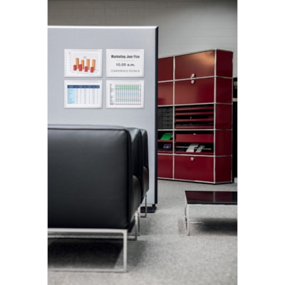 DURABLE - Cadre document DURAFRAME - 11 po (279,40 mm) x 17 po (431,80 mm) Taille du cadre - Rectangle - Horizontal, Vertical - Double face, Magnétique, Autocollant - Argenté - 2 / emballage AUTOCOLLANTS  TABLOIDE  ARGENT PAQUET DE 2