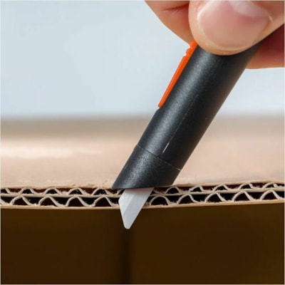 Slice - Coupeur de stylo manuel, boîte de 12 - hauteur de 0,68 po (17,27 mm) x largeur de 0,68 po (17,27 mm) x longueur de 5,26 po (133,60 mm) - Ambidextre, Résistants, Manche, Trou pour cordon, Résistant à la rouille, Non-conducteur, Non-magnétique, Portable, Confortable,  MANUEL à 3 POSITIONS 