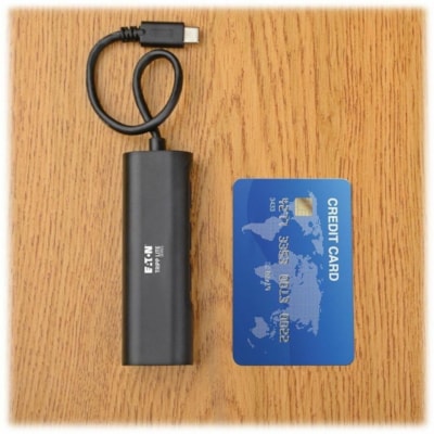 Tripp Lite series - Hub USB U460-004-4AB - USB Type C - Externe - 4 Port(s) USB - 4 Port(s) USB 3.1 - PC, Mac Hub - USB Type-C (USB-C) to (x 4) USB-A  Aluminum