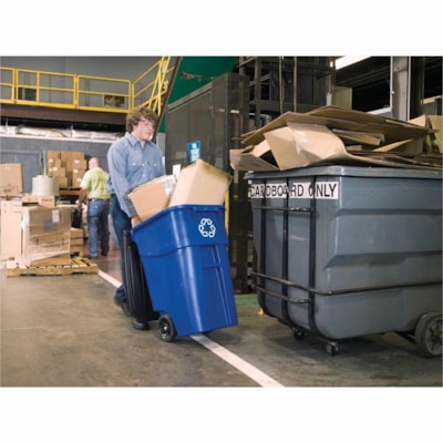 Rubbermaid - Corbeille à papier BRUTE - 189,27 L Capacité - Rectangulaire - Robuste, Roulettes - Plastique - Bleu - 1 chaque CONTENANT AVEC COUVERCLE 