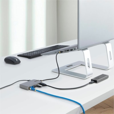 StarTech.com 3-Port USB Hub with Ethernet, USB-A Ports, Gigabit Ethernet/GbE, 5Gbps, Bus-Powered, 1ft/30cm Cable, Portable Laptop USB Hub - Portable USB Expansion Hub w/Gb Ethernet RJ45 (WoL/Jumbo Frames/V-LAN Tagging) for laptop/desktop - 3x USB-A 3.2 Gen 1 5Gbps - Bus-powered dongle (4.5W power pr  