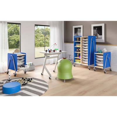 Safco Learn Nesting Rectangle Desk - Gray Rectangle, Laminated Top - Four Leg Base - 4 Legs - 200 lb (90.72 kg) Capacity - 28" (711.20 mm) Table Top Width x 22.3" (565.15 mm) Table Top Depth - 29.5" (749.30 mm) Height - Assembly Required - High Pressure Laminate (HPL) Top Material - 1 / Carton GREY TOP 