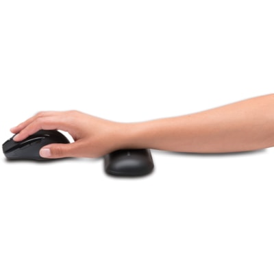 Kensington ErgoSoft Wrist Rest for Standard Keyboards - 0.71" (18 mm) x 6" (152.46 mm) x 2.87" (73 mm) Dimension - Black - Gel, Rubber - 1  GEL-CUSHIONED BLACK