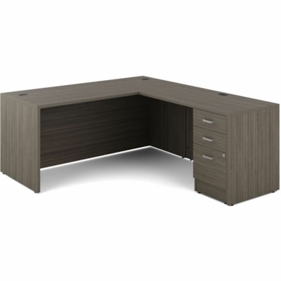 Offices To Go - Bureau Newland - Bandeau Bord - Finition: Absolute Acajou - Modulaire, Patin de nivellement, Fermeture, Serrure pour caméra de surveillance - Pour Bureau, Papier traçant, Réunion FORME L 2 TIROIRS - 66 X 78 PO 