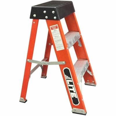 Louisville Ladder - 136.08 kg Load Capacity - Type IA - Orange EXTRA HEAVY DUTY CSA GRADE 1-300LBS LOAD RATING