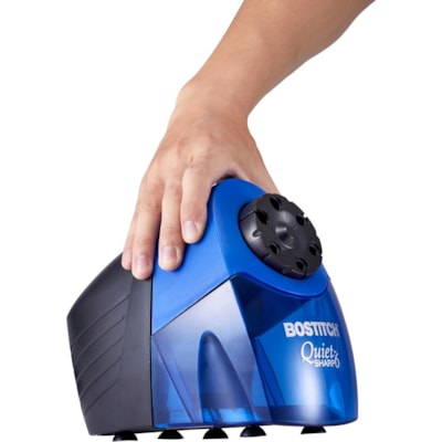 Bostitch - Taille-crayon électrique robuste pour salle de classe QuietSharp - Bureau - 6 Trou(s) - hauteur de 7,50 po (190,50 mm) x largeur de 5 po (127 mm) x profondeur de 9 po (228,60 mm) - Noir, Bleu - 1 chaque POUR UTILISATION EN CLASSE BLEU
