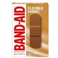 Pansement adhésif Band-Aid - Formats variés - 1 po (25,40 mm), 0,75 po (19,05 mm), 0,63 po (15,88 mm) Largeur x 3 po (76,20 mm), 3 po (76,20 mm), 2,25 po (57,15 mm) Longueur - Marron - Tissu - 30 / boîte